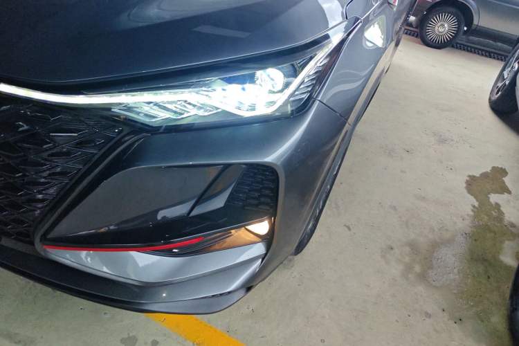 Used Changan CS75 PLUS 2021 1.5T Automatic Luxury Version
