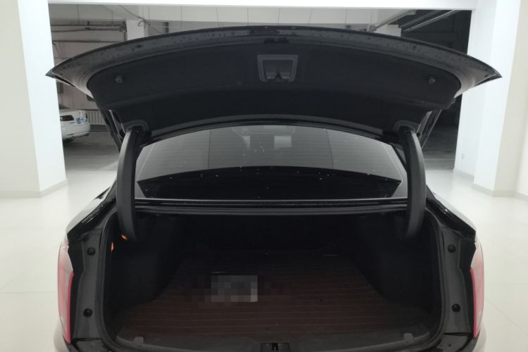 Used Hongqi E-QM5 2024 610 km PLUS
