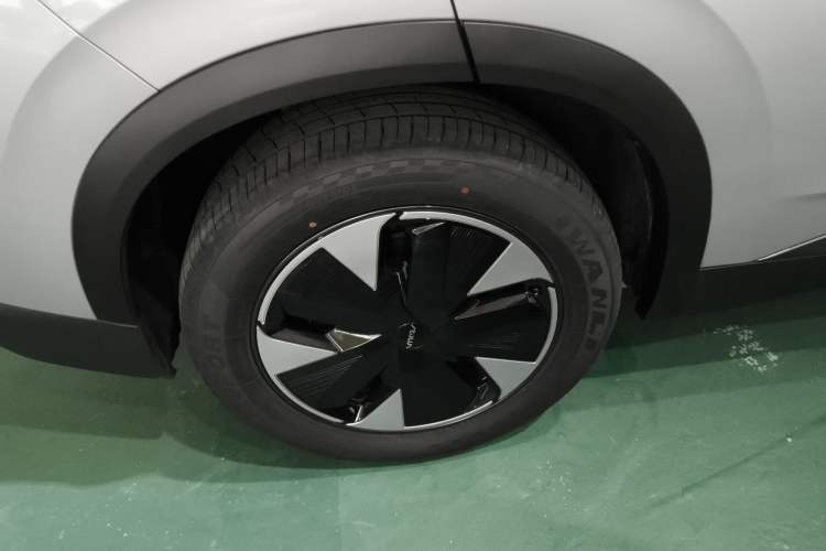 Used Dongfeng Aeolus L7 New Energy 2024 205 Plus