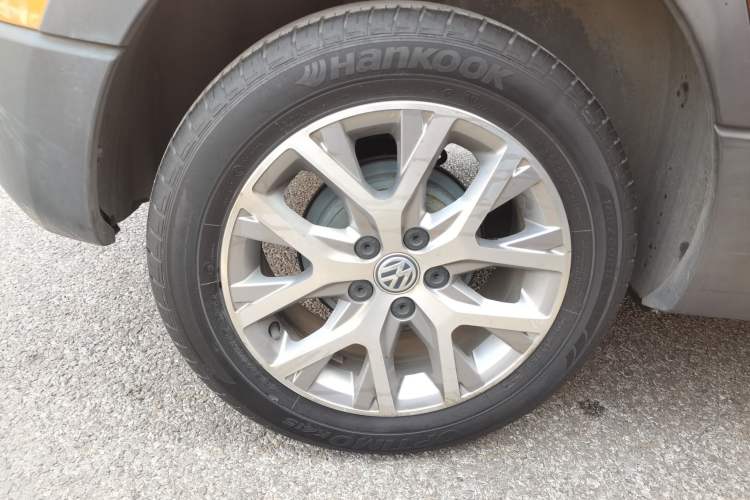 Used Volkswagen Polo 2014 1.6L Cross Polo Automatic
