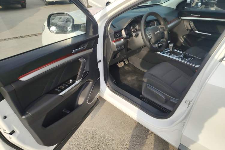Used Haval H4 2019 Red-Label 1.5 GDIT DCT Elite SmartConnect Edition