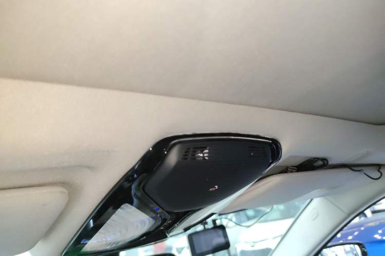 Used BMW 5 Series 2018 530Li Leading Edition Luxury Package