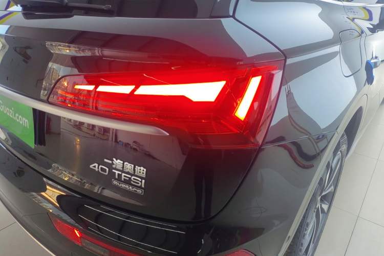 Used Audi Q5L 2022 Updated Version 40T Luxury Elegant Edition
