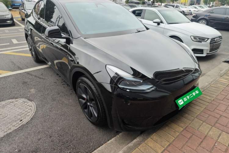 Used Tesla Model Y 2024 Rear-Wheel-Drive Version