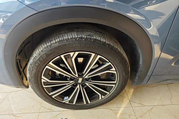 Used  Galaxy Xingjian 7 EM-i 2025 120km Flagship Edition
