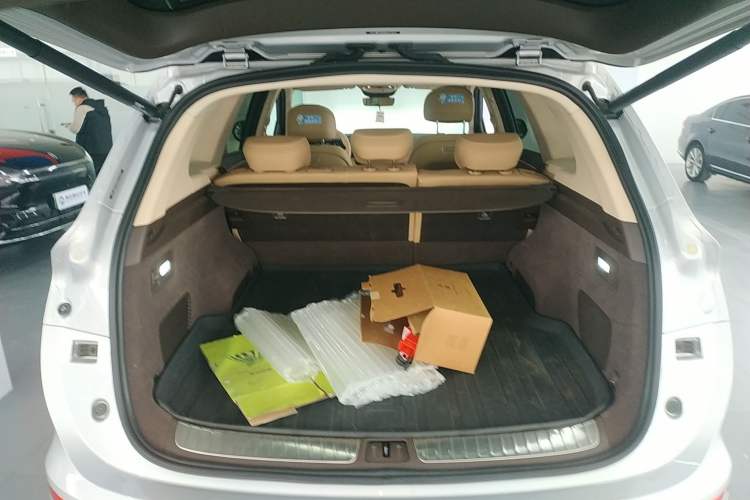 Used Hima AITO M7 2024 1.5T Intelligent Driving 4WD Max Edition 5 Seats
