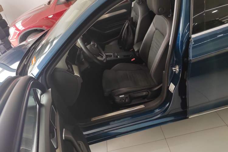 Used Volkswagen Variant 2021 2.0T Comfort Edition
