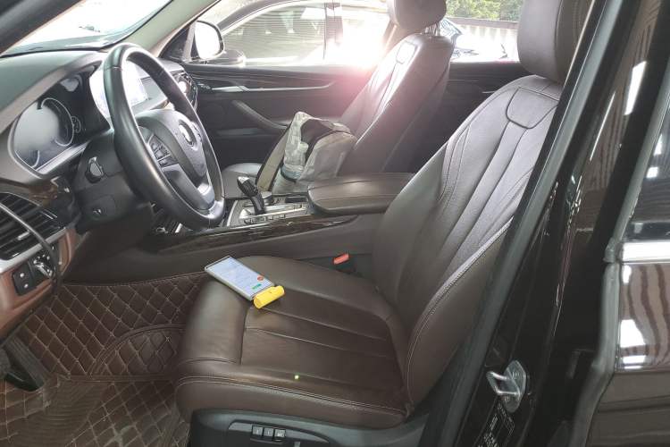 Used BMW X5 2018 xDrive28i
