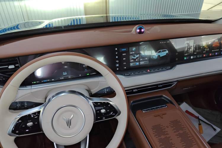 Used VOYAH FREE 2024 Ultra-Long Range Intelligent Driving Version
