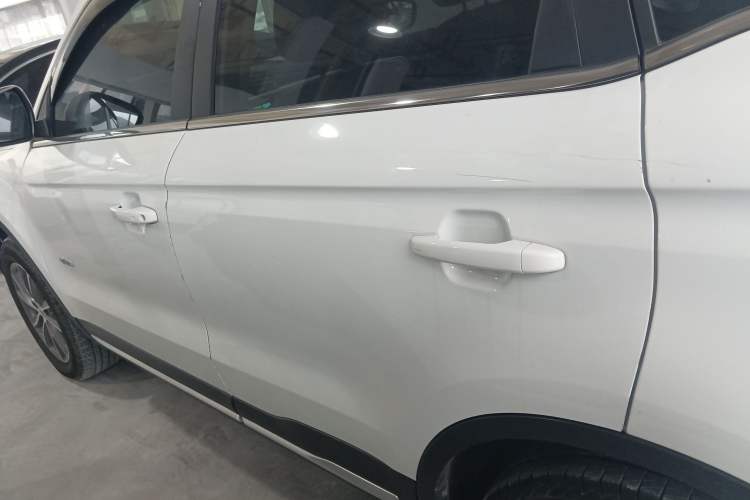 Used Geely Auto Emgrand X7 Sport 2020 1.8TD DCT Two-Wheel Drive Smart Connect 4G-Enabled Version
