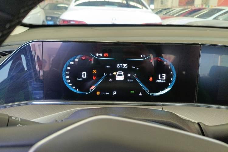 Used Changan Eado 2024 PLUS Blue Whale NE 1.4T GDI DCT High-Energy Edition
