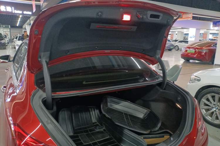 Used Mercedes-Benz C-Class 2017 C 200 L Sport Edition
