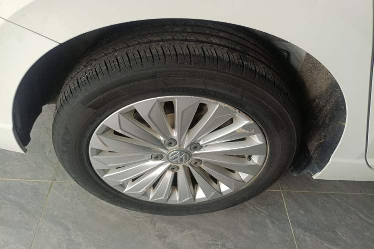 Used Volkswagen Lavida 2019 1.5L Automatic Comfort Edition China VI Standard