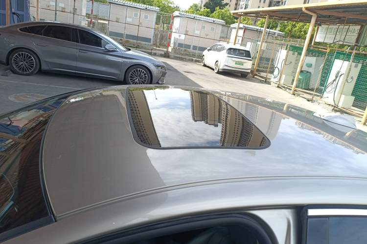 Used Volvo S60 2016 S60L T4 Zhiyuan Edition
