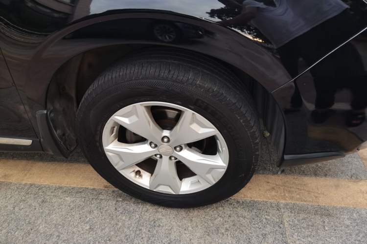 Used Subaru Forester 2013 2.5i Automatic Luxury Edition
