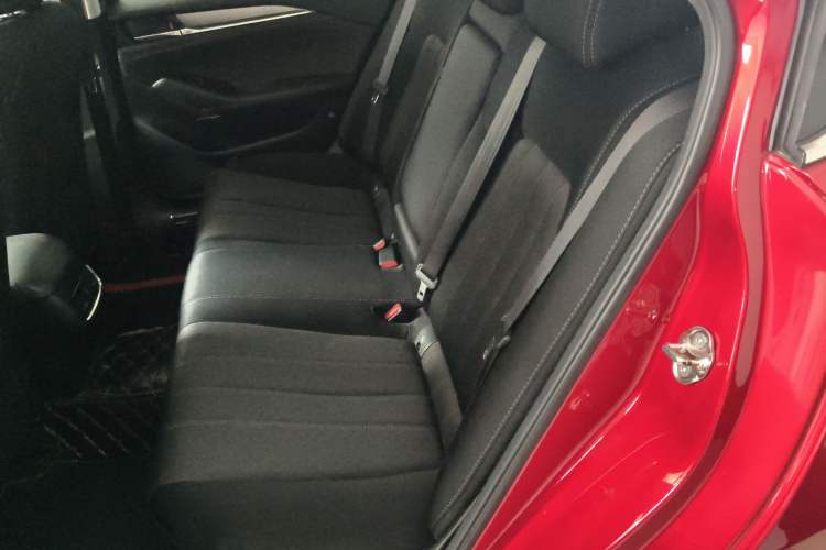 Used Mazda Atenza 2020 2.0L Blue Sky Fashion Edition
