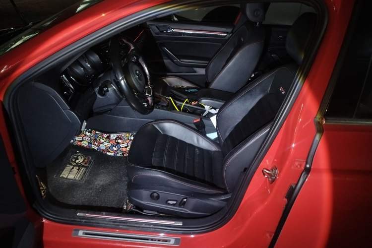 Used Volkswagen Lamando 2017 2.0T GTS
