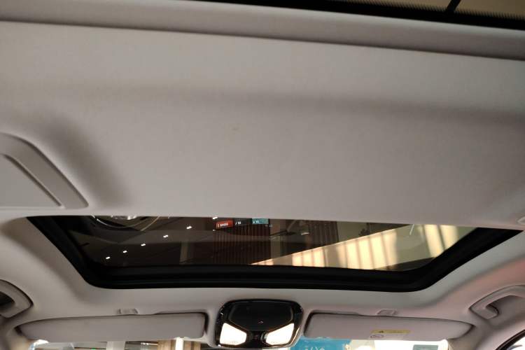 Used BMW 5 Series 2019 530Li Luxury Edition Premium Package
