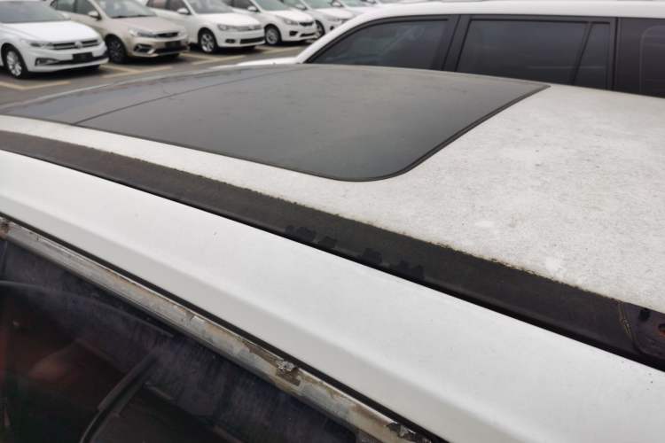 Used Nissan X-Trail 2016 2.0L CVT Smart Enjoyment Version 4WD