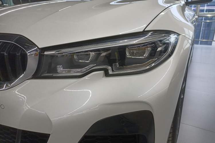 Used BMW 3 Series 2021 Restyled 325Li M Sport Package
