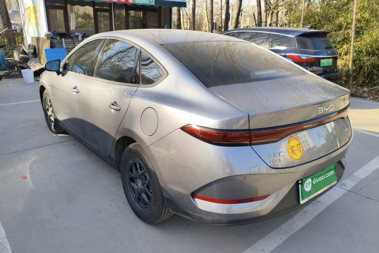 Used BYD Qin PLUS 2025 DM-i Smart Drive 55KM Leading Model