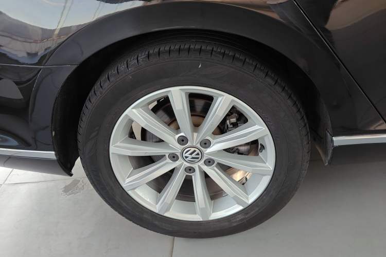 Used Volkswagen Magotan 2019 330TSI DSG Leading Edition China V Standard
