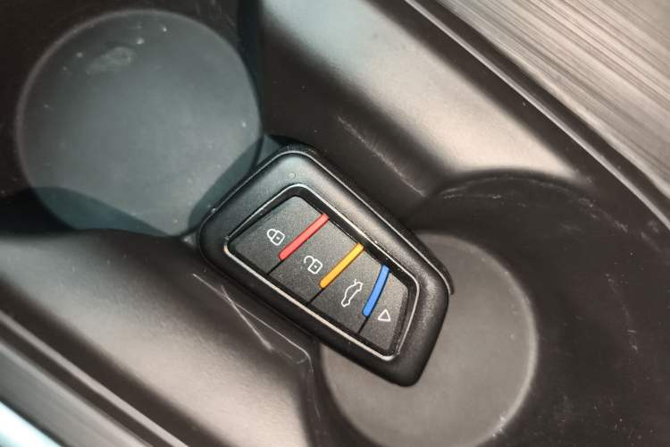 Used Buick Velite 6 2023 430km Range Commuter Version