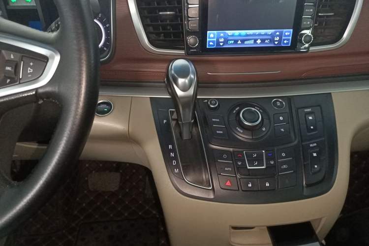 Used Buick GL8 2017 25S Comfort Version China V Standard
