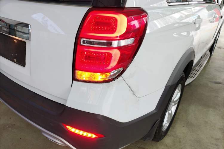 Used Chevrolet Captiva 2015 2.4L Two-Wheel Drive Urban Version 5 Seats