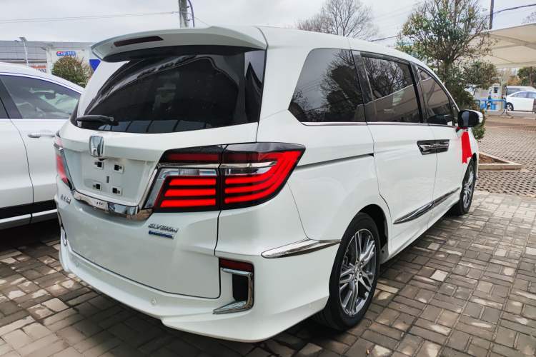 Used Honda Elysion 2019 2.0L Hybrid Luxury Edition