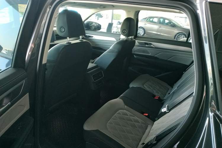 Used Volkswagen Talagon 2023 380TSI Four-Wheel Drive R-Line Cruise Edition
