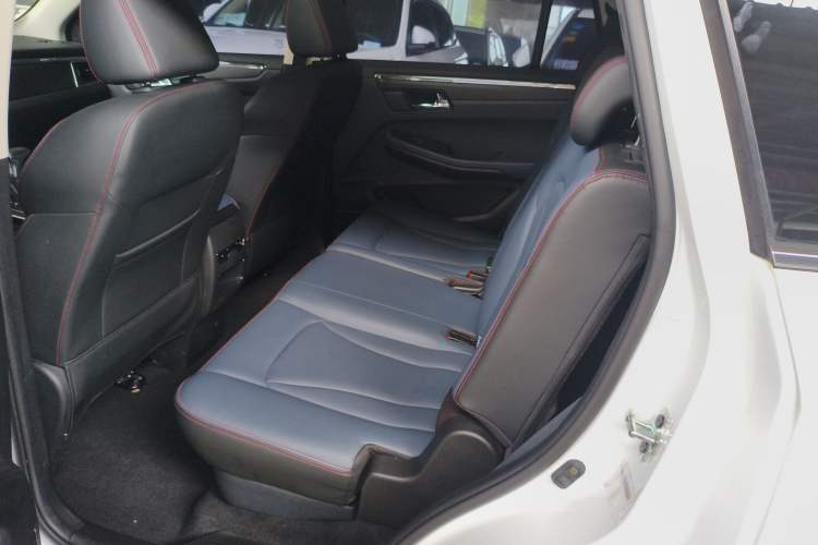 Used SWM G05 2021 PRO 1.5T Automatic Prestige 7-seater
