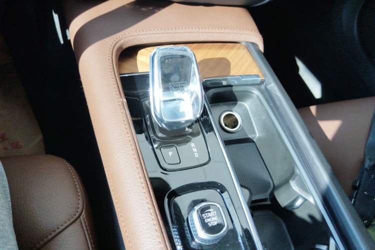 Used Volvo S90 2022 B5 Zhiyi Luxury Edition
