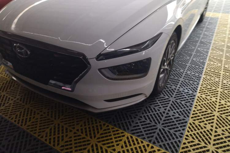 Used Hyundai Mistra 2021 1.8L CVT GLX Elite Edition
