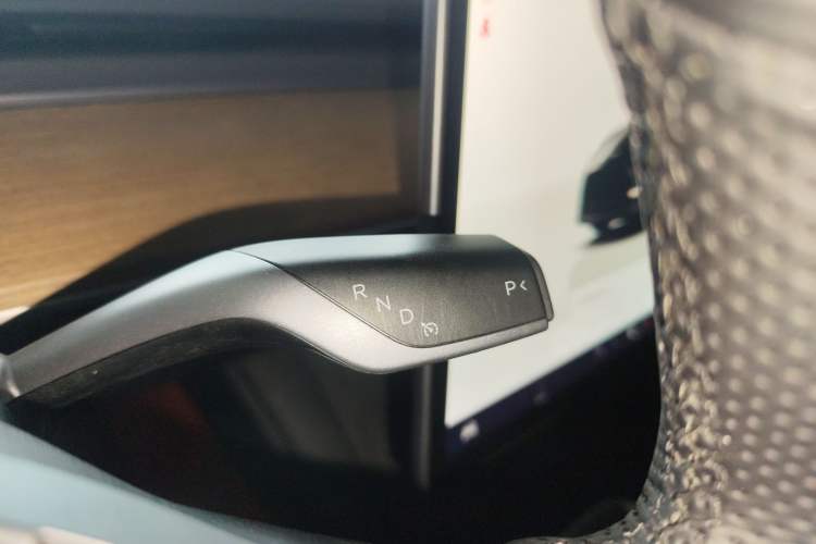 Used Tesla Model Y 2022 Rear-Wheel-Drive Version
