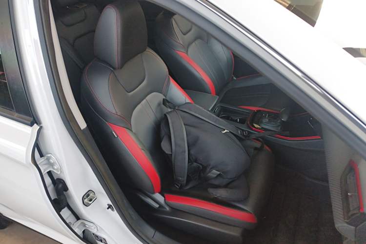 Used Dongfeng Aeolus Yixuan GS 2021 230T Automatic Star-Chasing Edition
