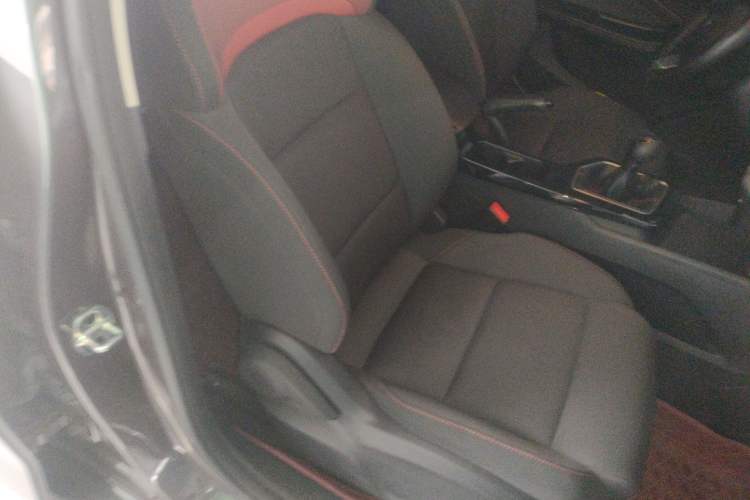 Used MG 5 2023 180 DVVT Manual Fashion Edition
