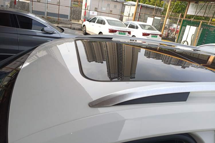 Used Skoda Kodiaq 2019 Facelifted TSI330 7-Seater Two-Wheel-Drive Luxury Enjoyment Edition China VI Standard
