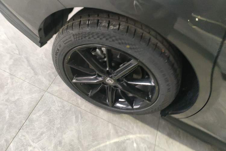 Used Changan UNI-V iDD 2023 ZhiDian iDD 1.5T 113km Smart & Fun Version
