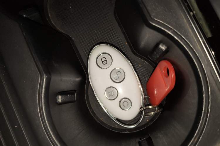 Used BYD Song MAX 2019 1.5T Automatic Smart Connect Ruiyi Sunroof Model 7 Seats China VI Standard