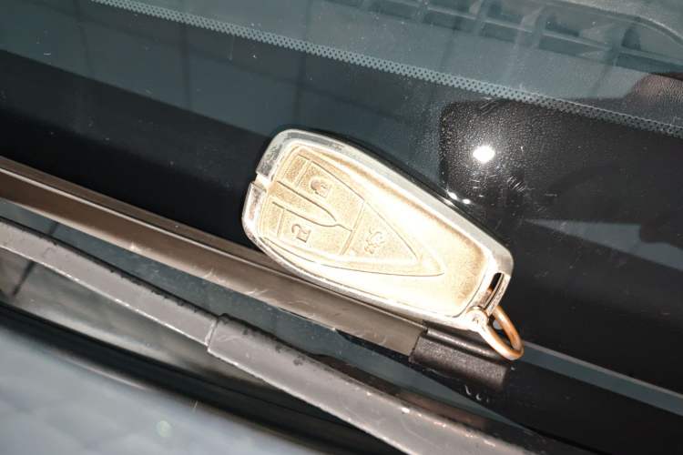 Used Oshan X5 2021 Revised Version 1.5T DCT Luxury Edition
