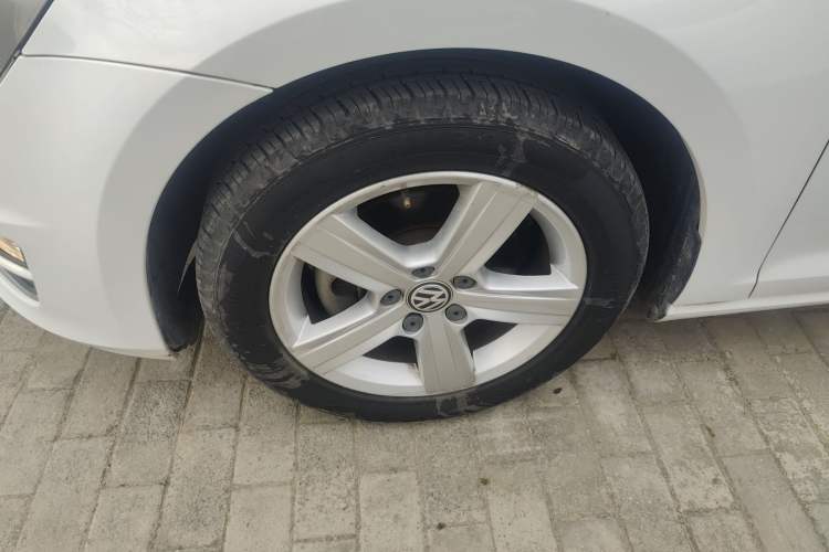 Used Volkswagen Golf 2015 1.4TSI Automatic Comfort Model
