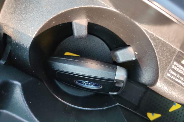 Used Ford Mondeo 2017 EcoBoost 180 Luxury Model
