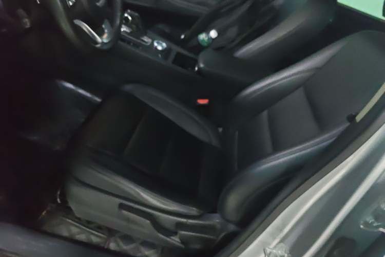 Used Great Wall Poer 2023 2.0T Commercial Version Automatic Diesel 4x4 Elite Long-Box GW4D20M