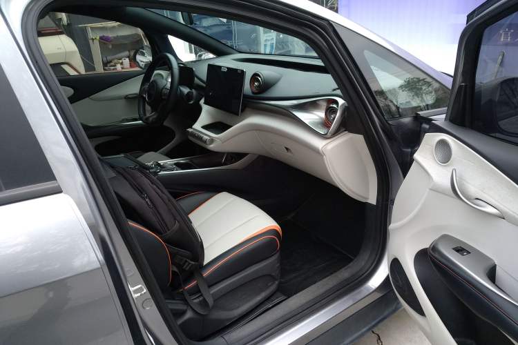 Used BYD Dolphin 2021 405 km Fashion Edition
