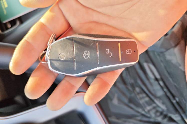 Used BYD Qin L 2025 DM-i Smart Drive 120KM Superior Model