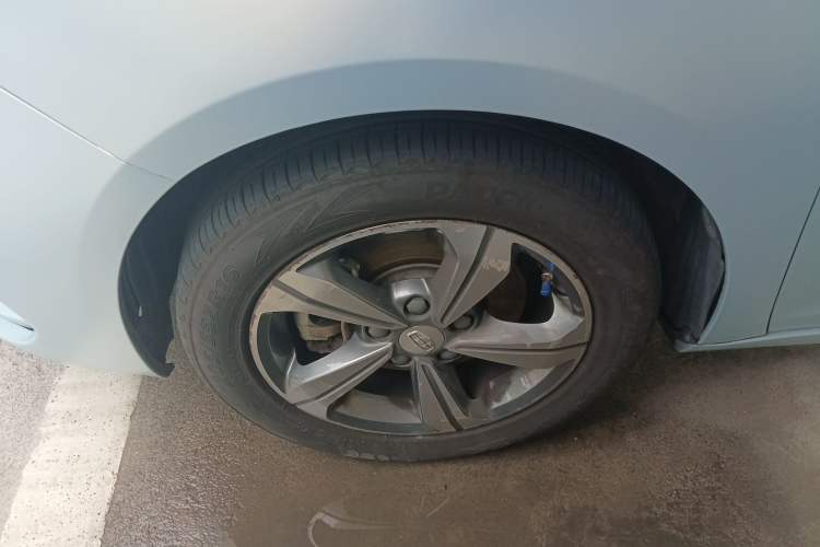 Used Geely Auto Emgrand GL 2018 1.4T DCT Elite Smart Connectivity Version
