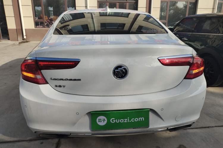 Used Buick LaCrosse 2018 28T Elite Edition

