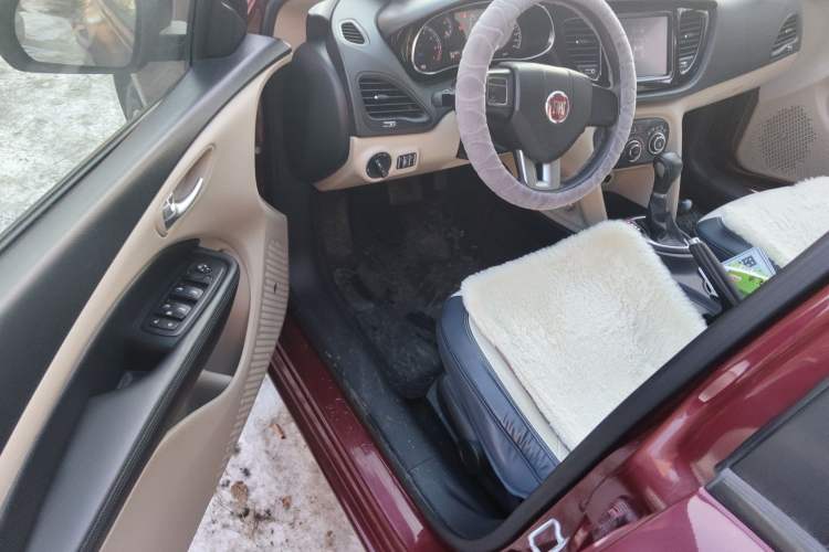 Used Fiat Viaggio 2012 1.4T Automatic Enjoyment Edition