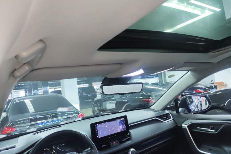 Used Toyota Wildlander 2023 Dual-Motor 2.5L E-CVT Four-Wheel Drive Prestige Edition
